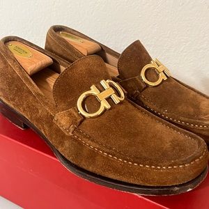 Salvatore Ferragamo Rolo Reversible Gancini Bit Suede Moccassins Loafers